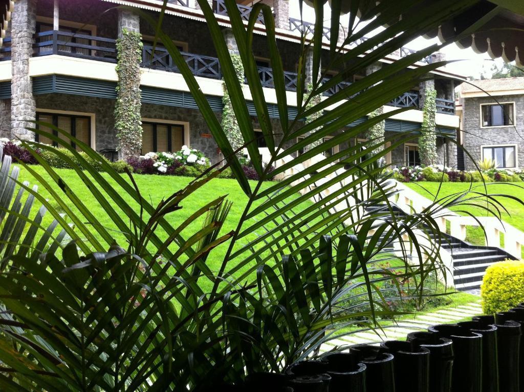 Green Pastures - A Hill Country Resort Kodaikanal Exteriör bild